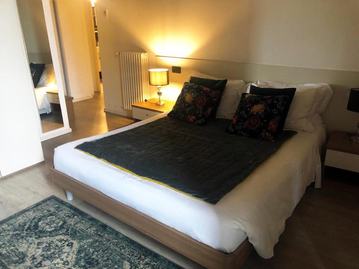 Giuturna Boutique Hotel Рим Экстерьер фото