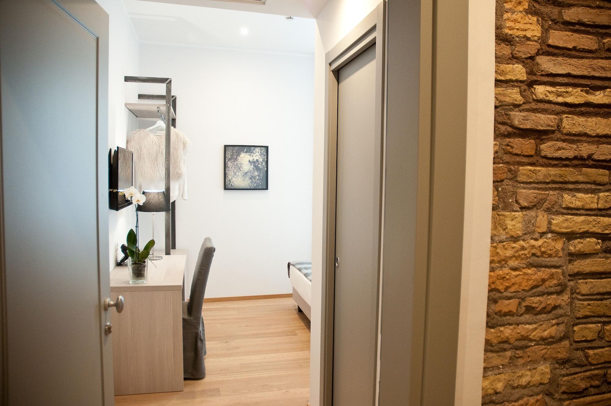 Giuturna Boutique Hotel Рим Экстерьер фото